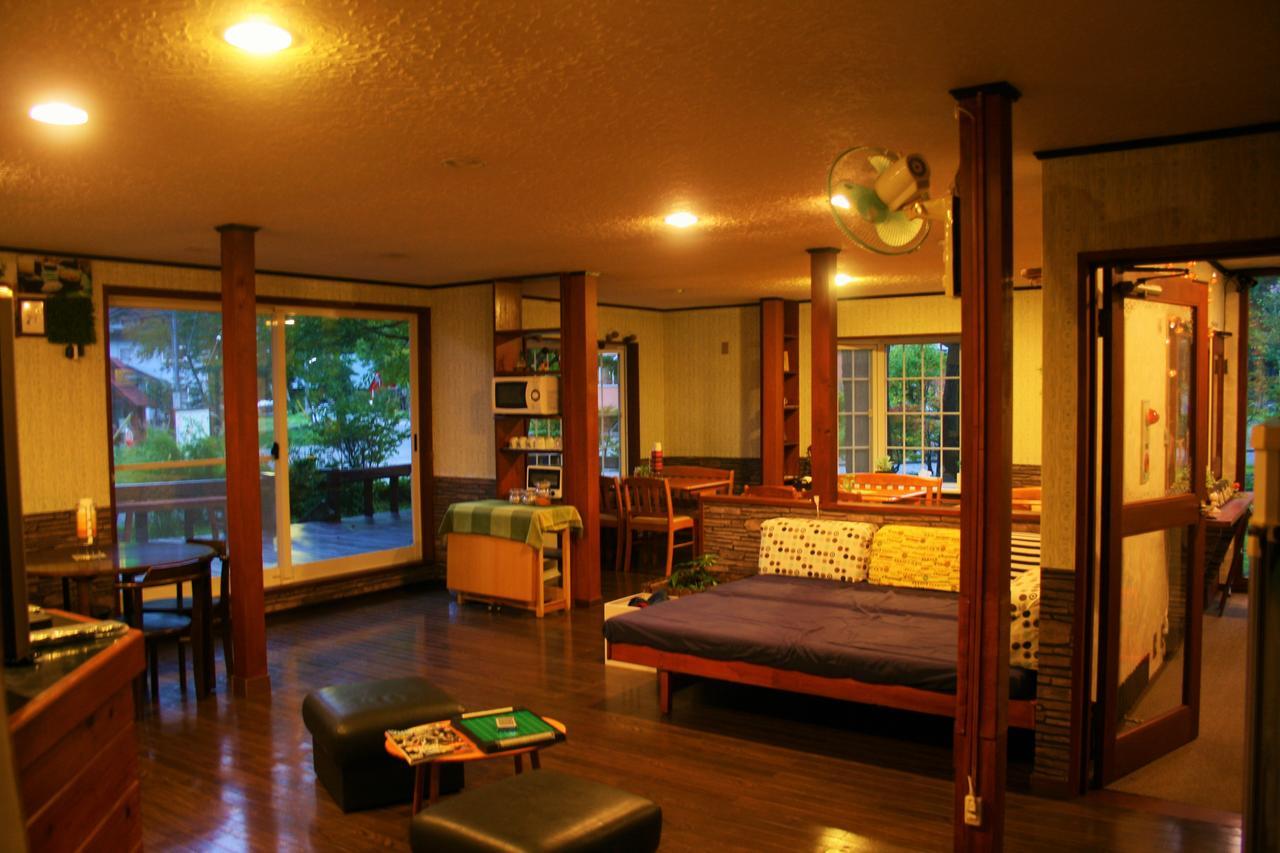 Auberge de jeunesse E-Joy à Fujikawaguchiko Extérieur photo